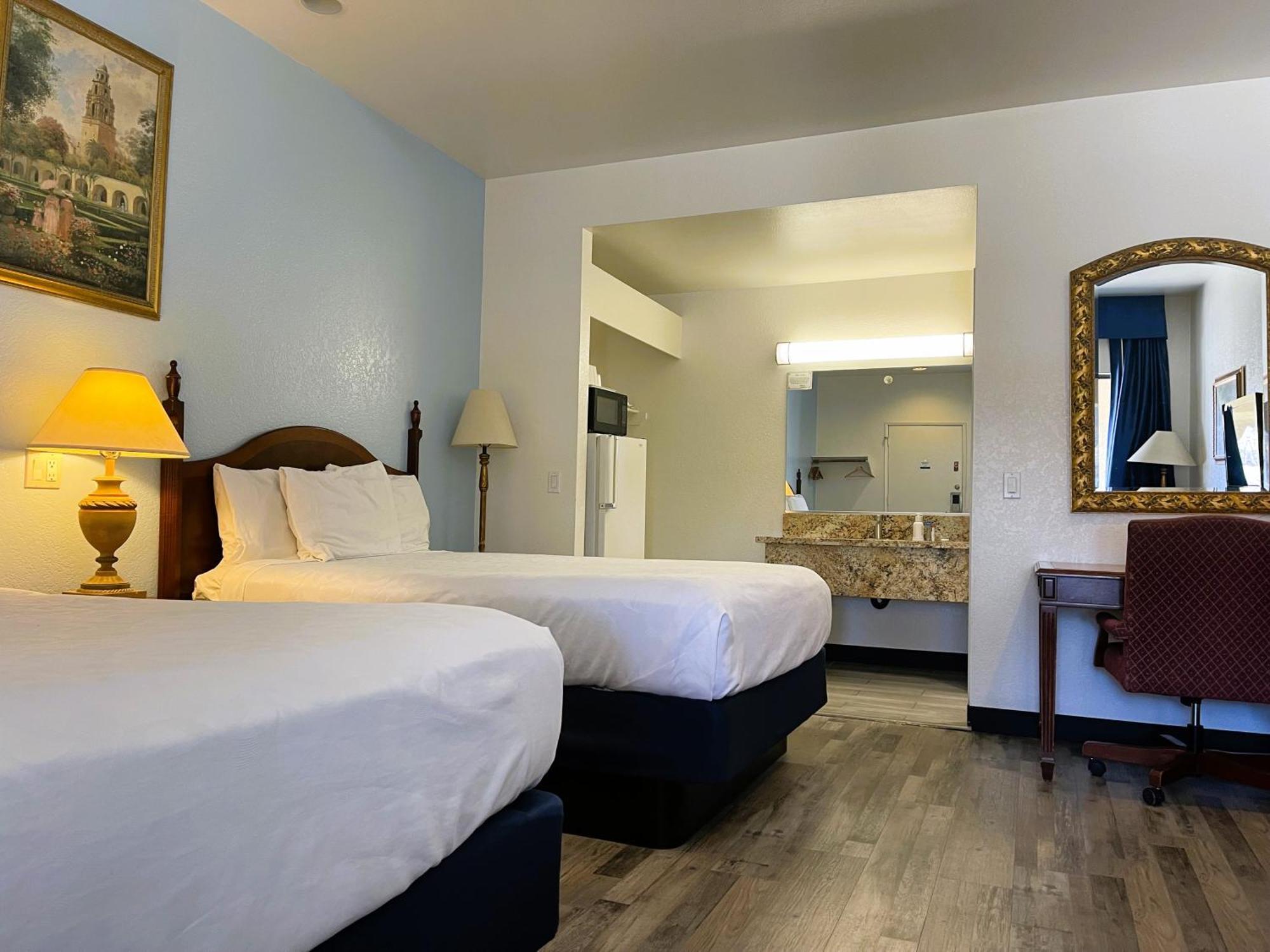 Americas Best Value Inn And Suites -Yucca Valley Esterno foto
