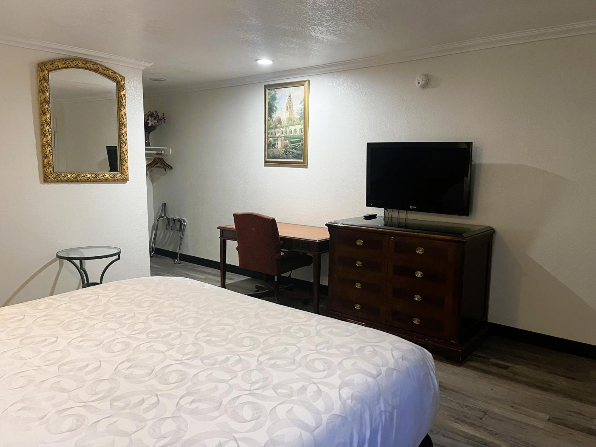Americas Best Value Inn And Suites -Yucca Valley Esterno foto