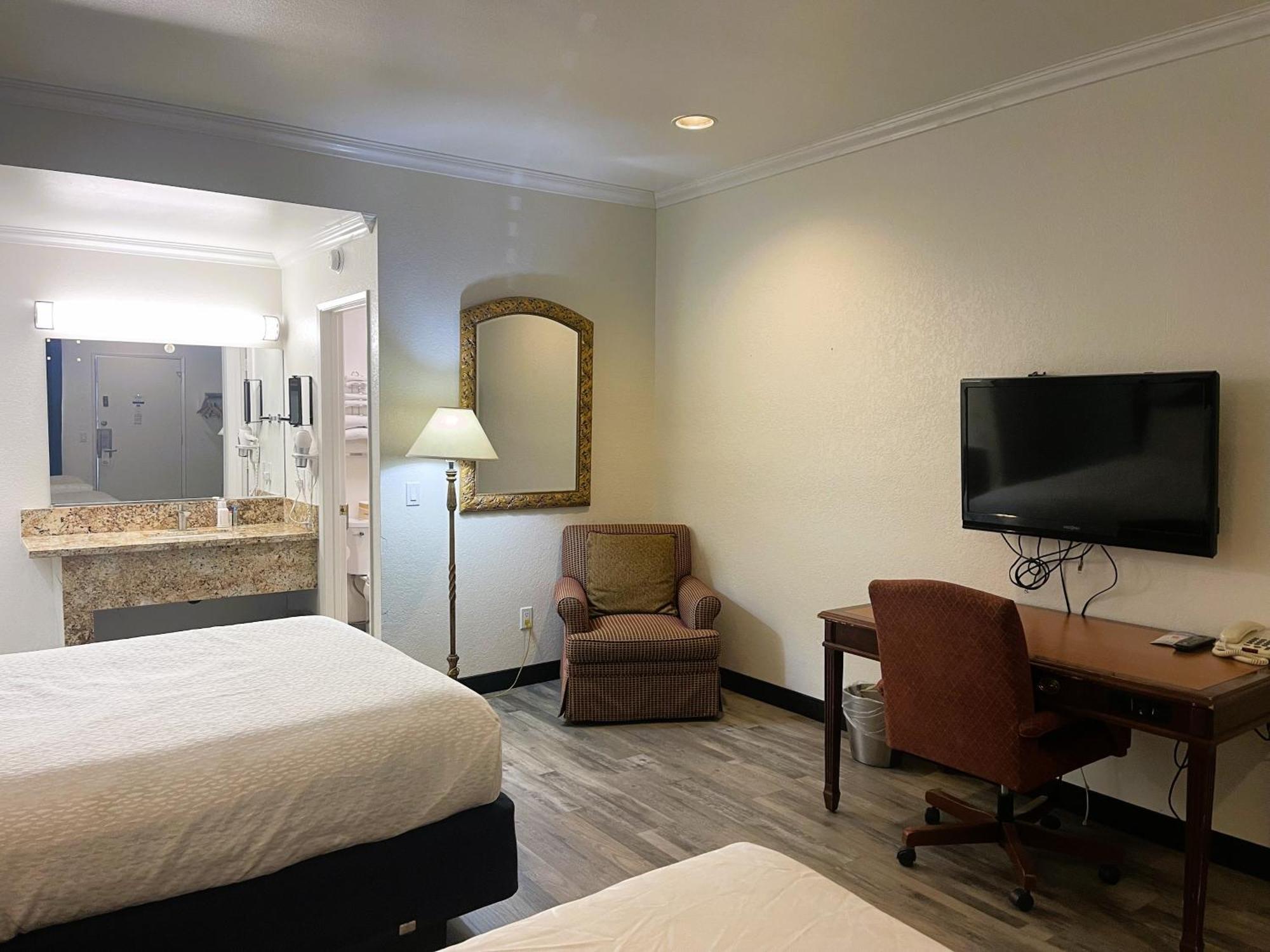 Americas Best Value Inn And Suites -Yucca Valley Esterno foto