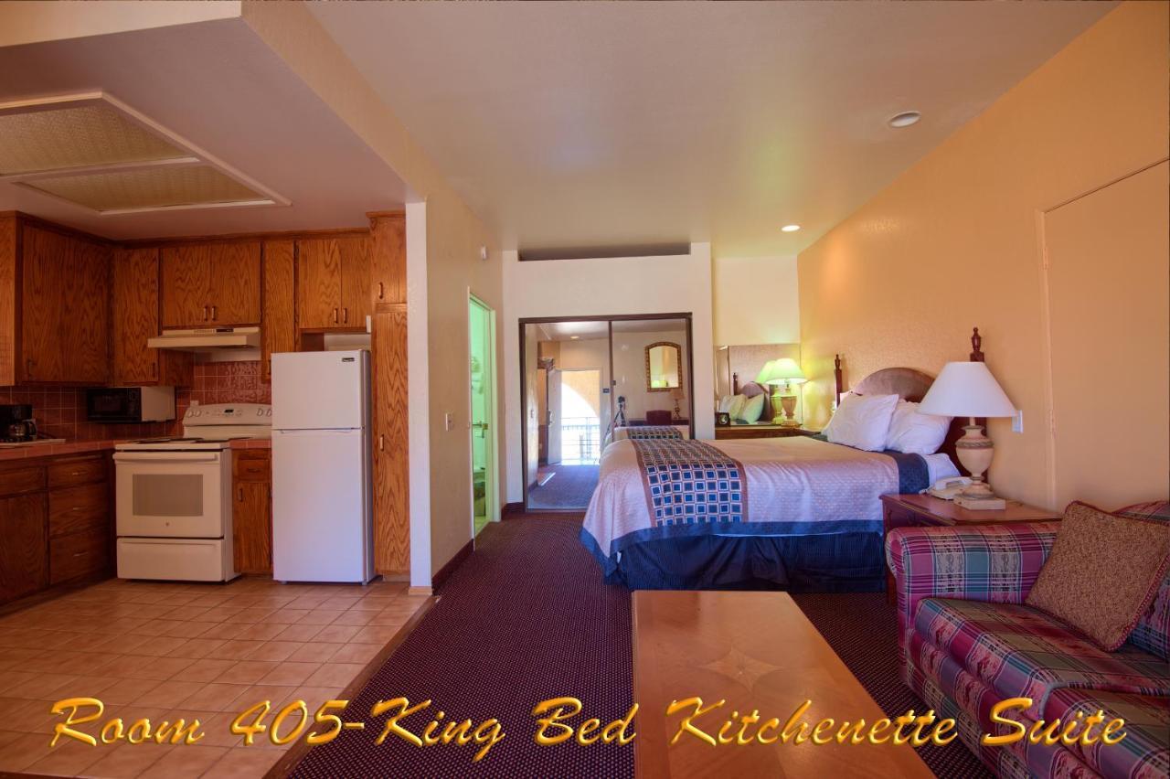 Americas Best Value Inn And Suites -Yucca Valley Esterno foto